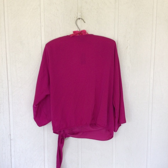 EXPRESS FAUX WRAP PINK BLOUSE NWT MEDIUM - Picture 7 of 12